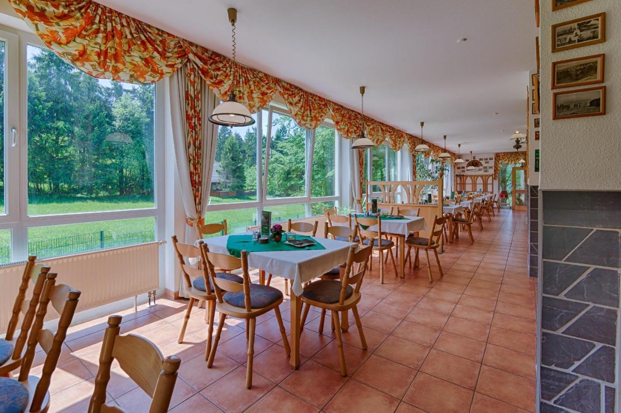 Hotel Haus Oberland มาสเซอร์แบร์ก ภายนอก รูปภาพ