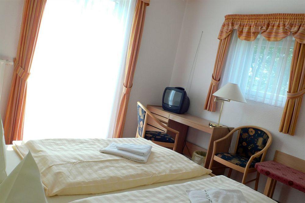 Hotel Haus Oberland มาสเซอร์แบร์ก ภายนอก รูปภาพ