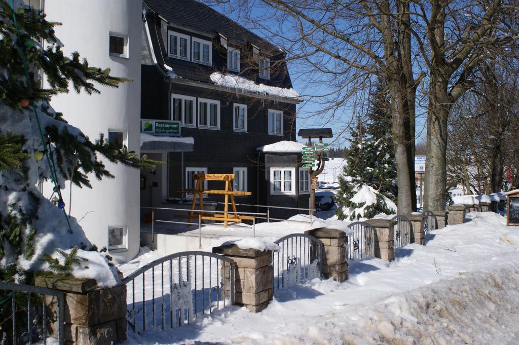 Hotel Haus Oberland มาสเซอร์แบร์ก ภายนอก รูปภาพ