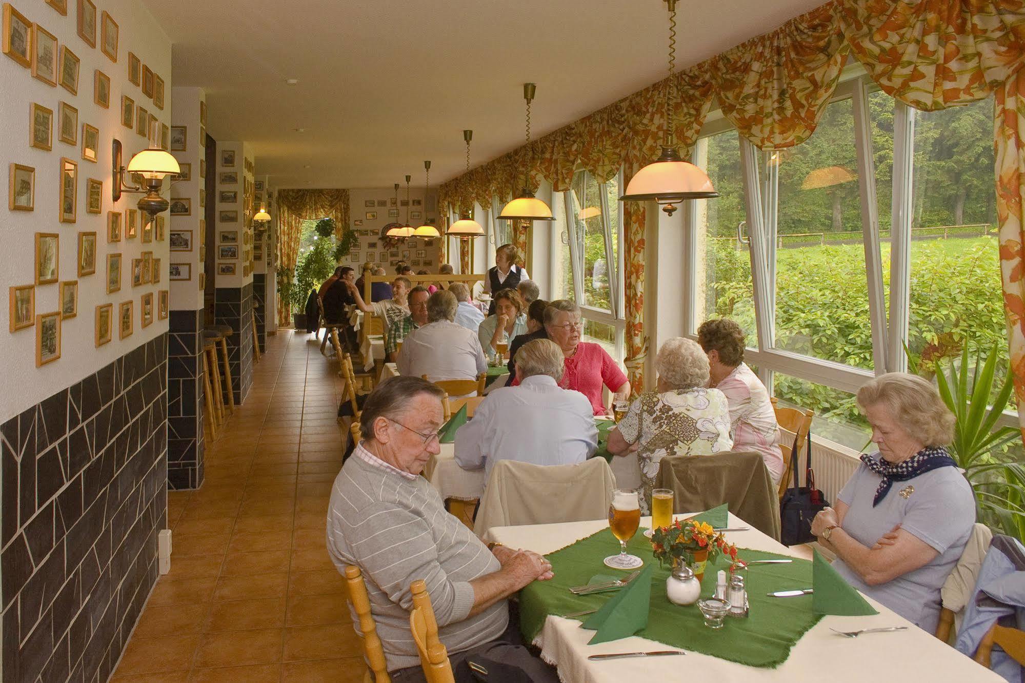 Hotel Haus Oberland มาสเซอร์แบร์ก ภายนอก รูปภาพ